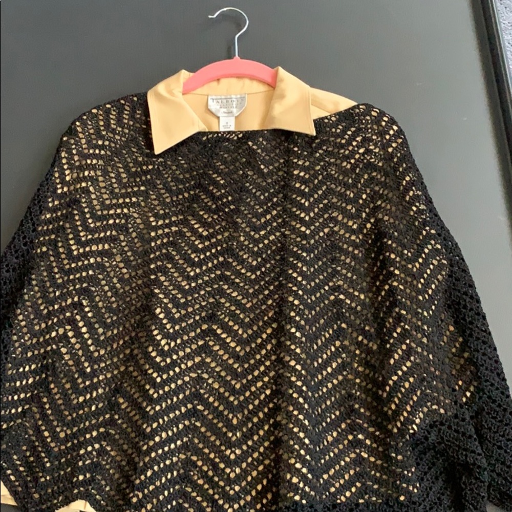 Woman’s  cape